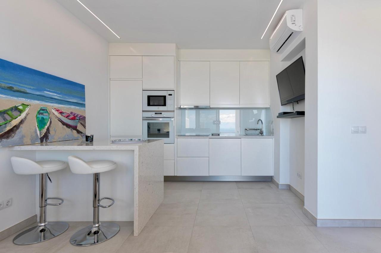 Апартаменты Brand New - Ocean Views - Sunset Terrace - Pool Пуэрто Рико Экстерьер фото